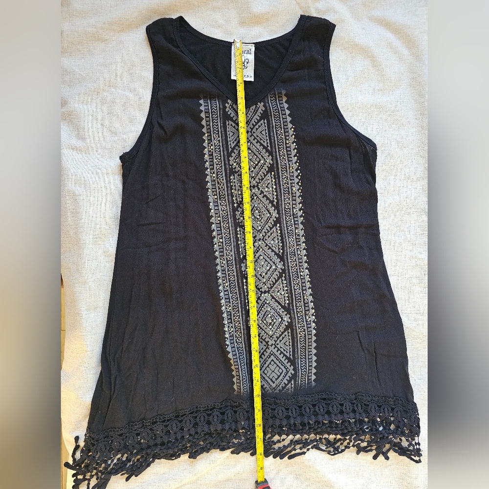 Vocal Women's Black Sleeveless Fringe Rhinestone Tunic Blouse XL Made in the USA - Picture 7 of 8